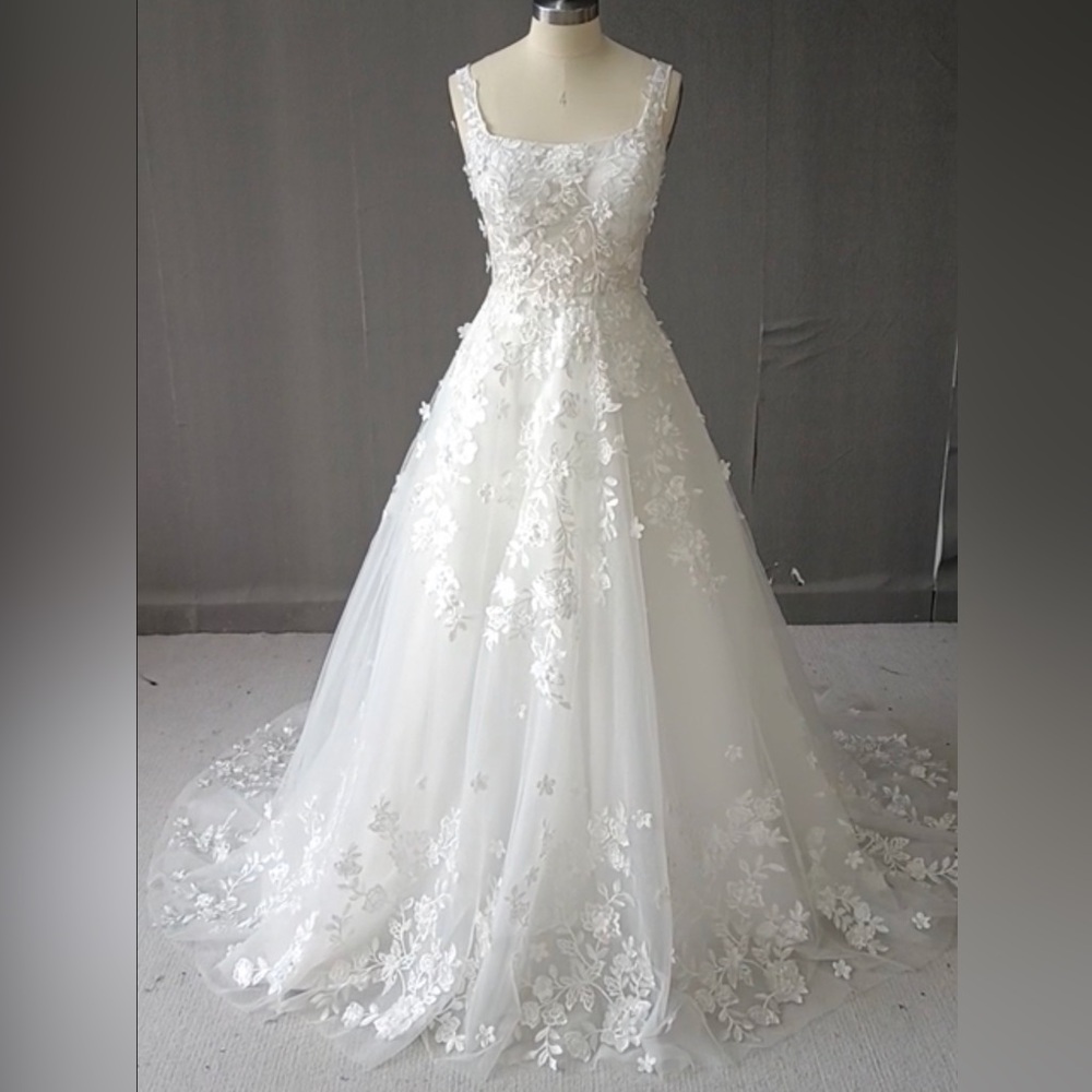 Flower Lace Gown